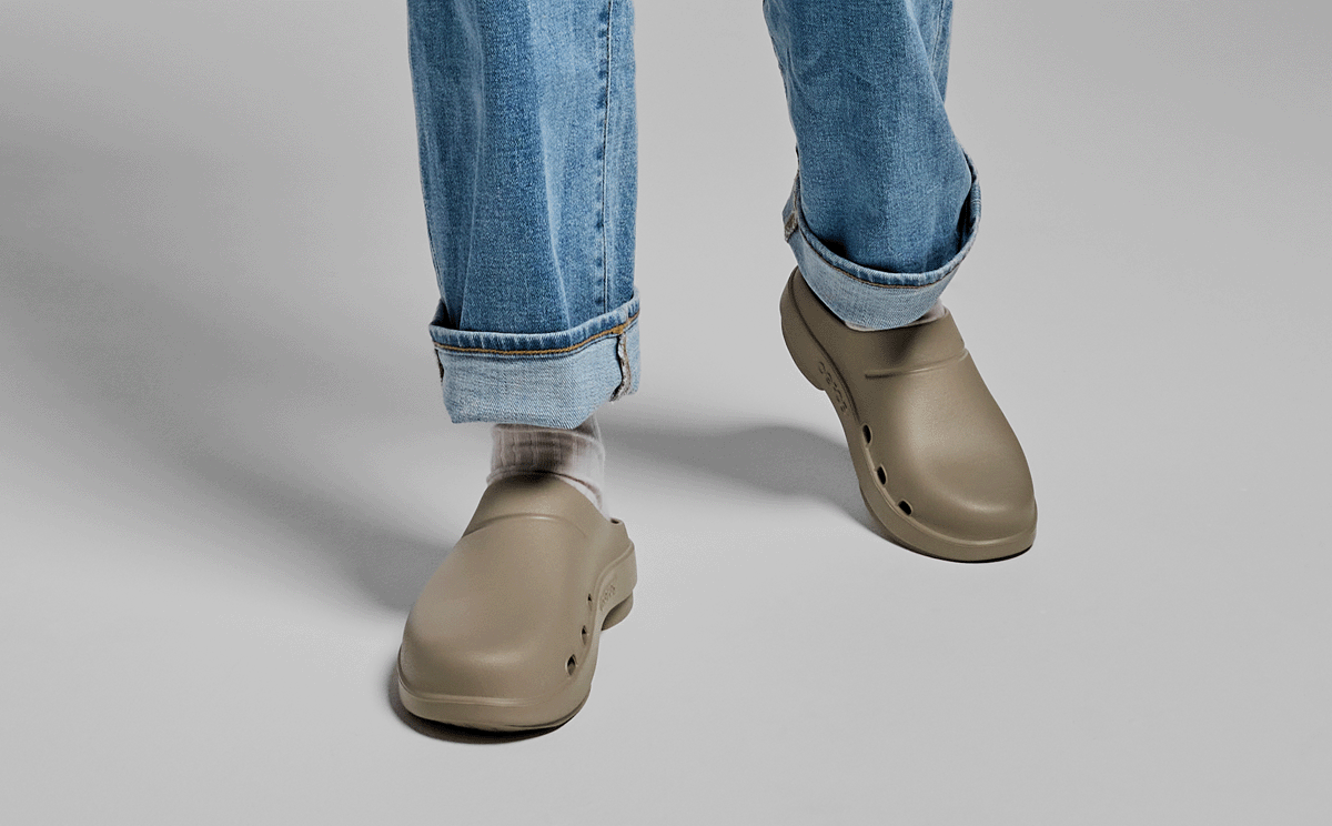 Womens OOcloog Clog - Nomad - Image 8