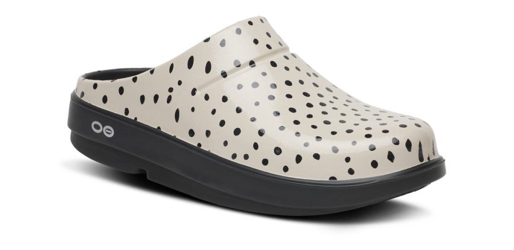 Womens OOcloog Limited Edition Clog - Pebble