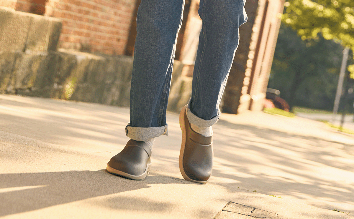 Mens OOcloog Stacked Clog - Portobello - Image 8