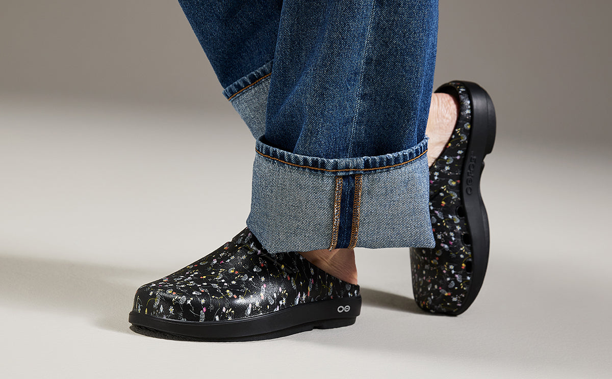 Womens OOcloog Limited Edition Clog - Meadow - Image 8