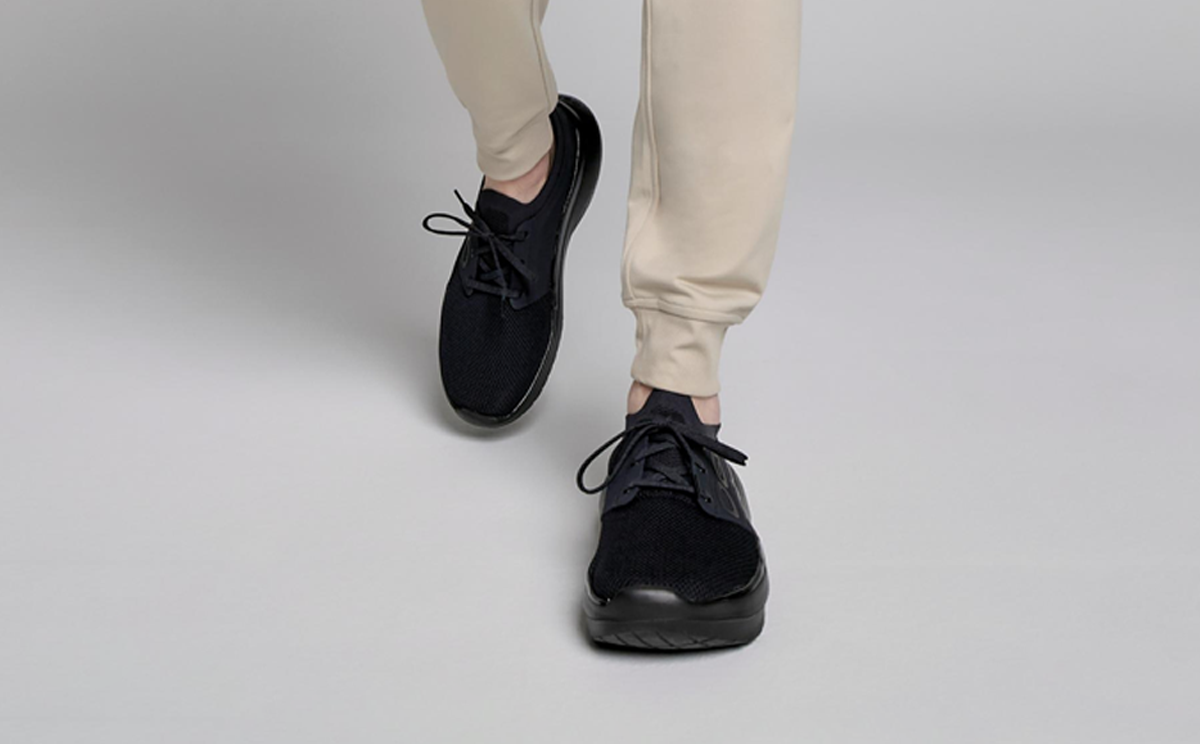 Mens OOmy Stride - Black - Image 9