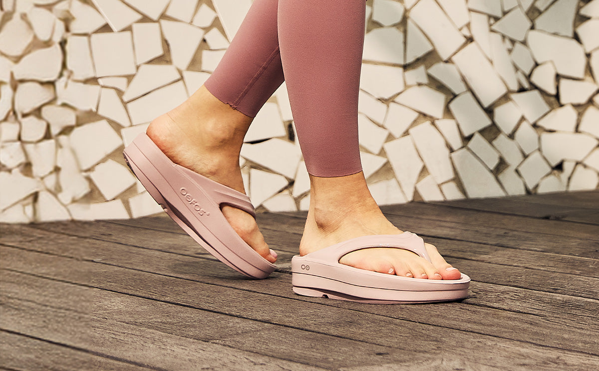 Womens OOmega OOlala Sandal - Stardust - Image 8