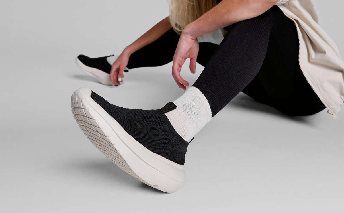Womens OOmy Zen - Chalk Black - Image 8