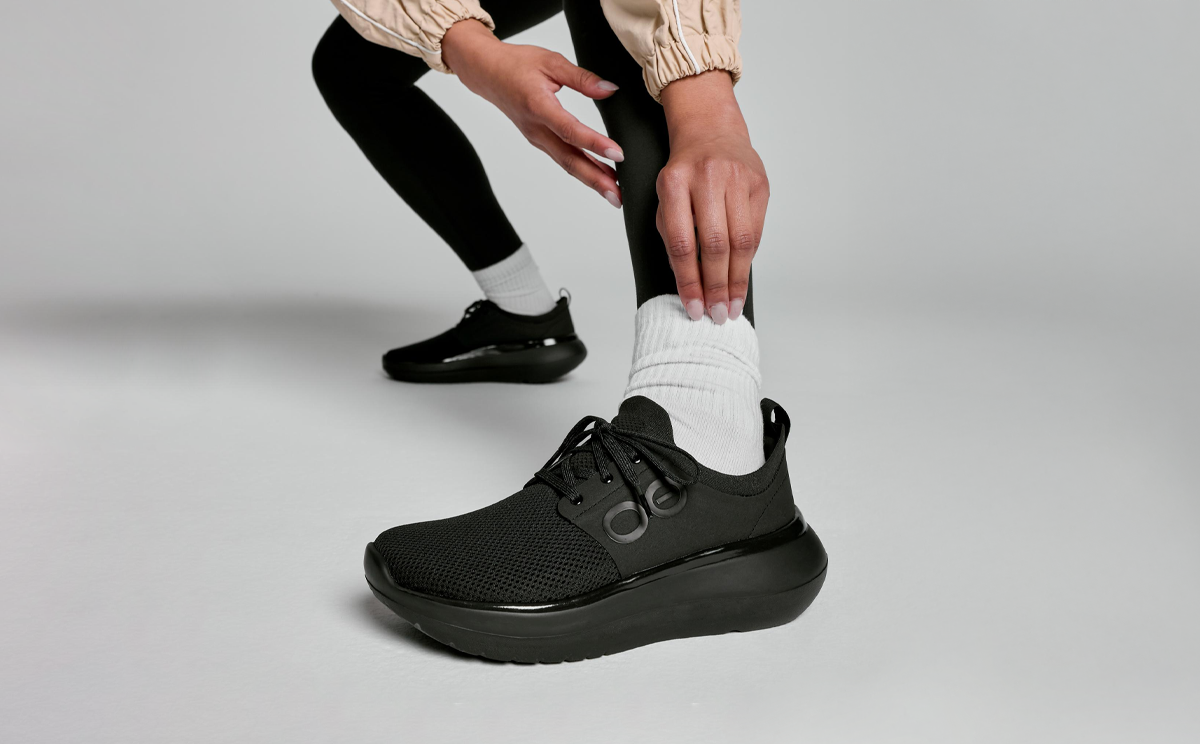 Womens OOmy Stride - Black - Image 8