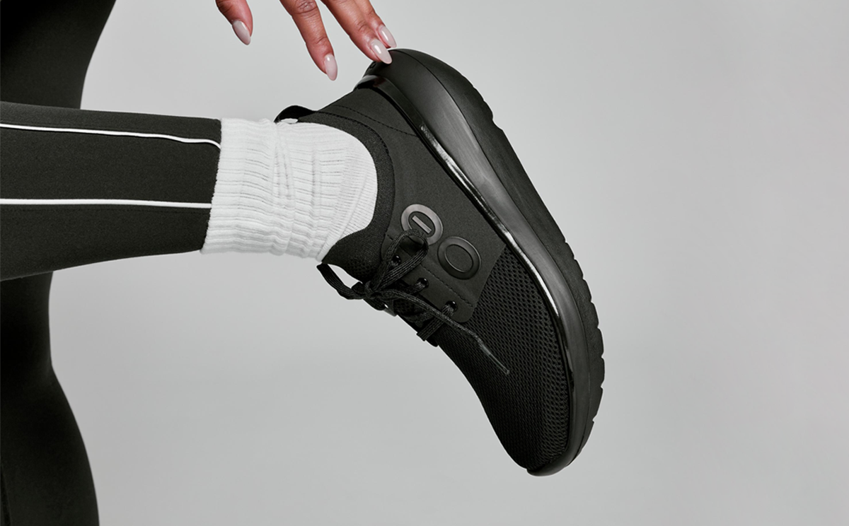 Womens OOmy Stride - Black - Image 9